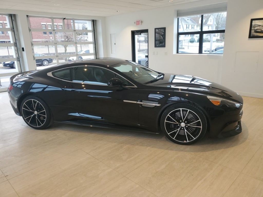 2014 Aston Martin Vanquish